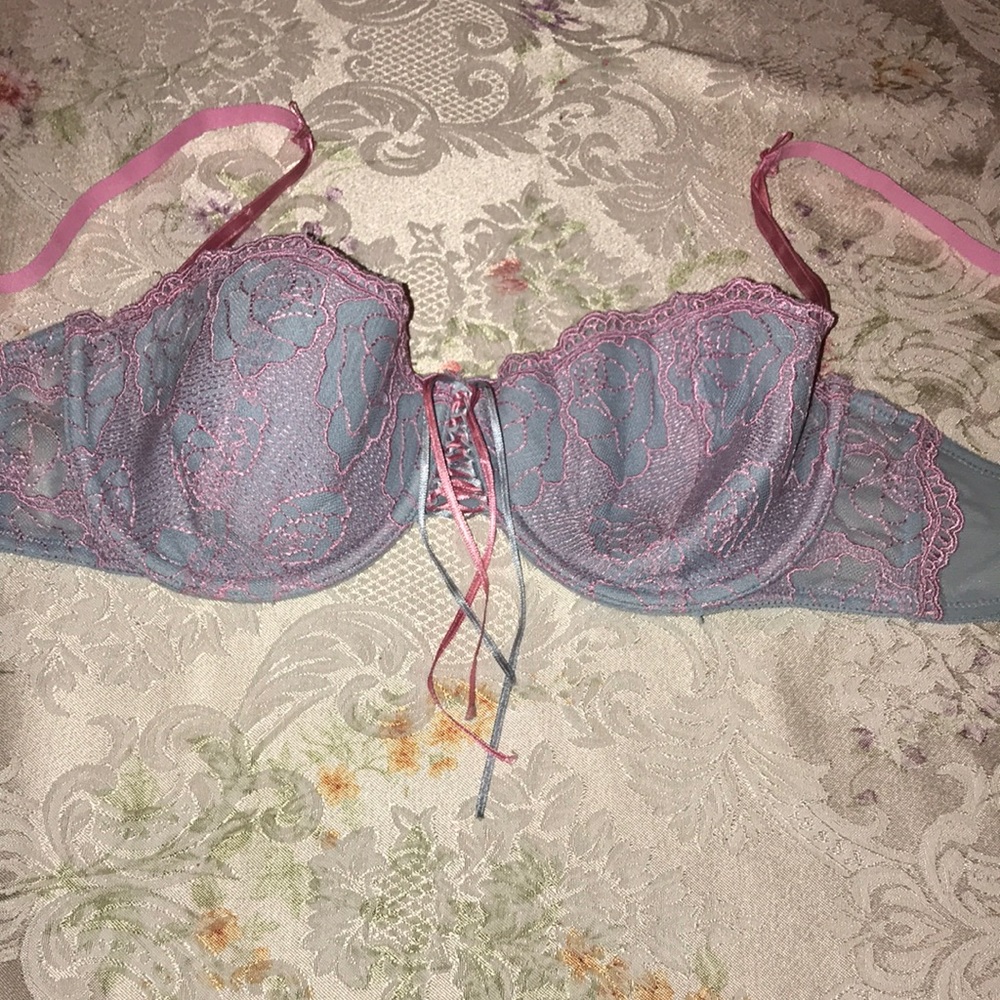 Donna Loren bra 36 C